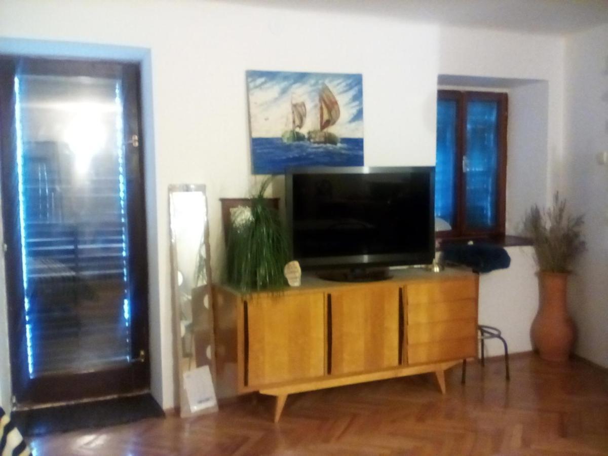 Michi Apartment *